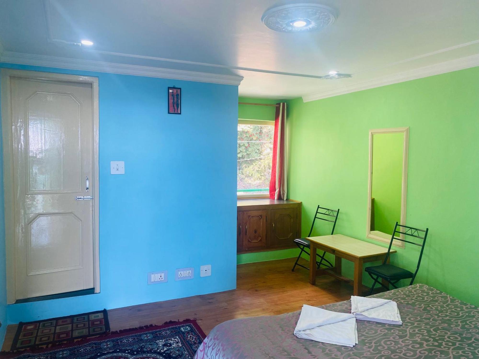 Jagatram Niwas Guesthouse Dharamkot Dharamszala Kültér fotó